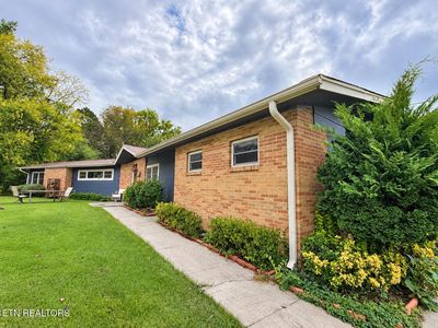 6148 Kirbury Ln