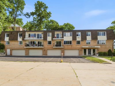 10 Green Bay Ct APT 205