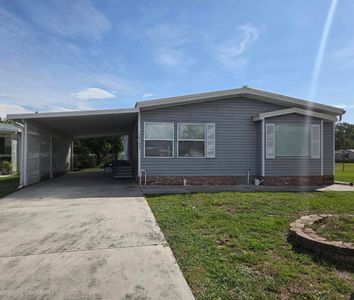 1699 SW 35th Circle