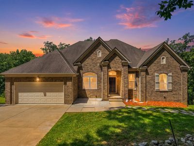 500 Moncrief Ave