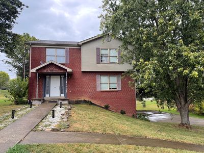 Property at 207 Rookwood Ct, Richmond, KY