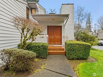 10 143rd Avenue SE #4