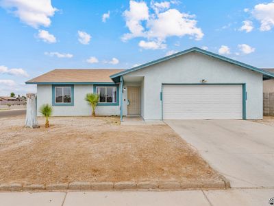 1718 S 47th Dr