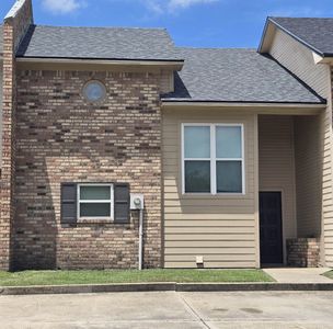 221 N French Quarter Dr