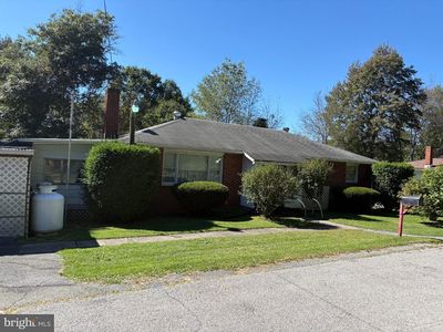 138 Hickory Dr
