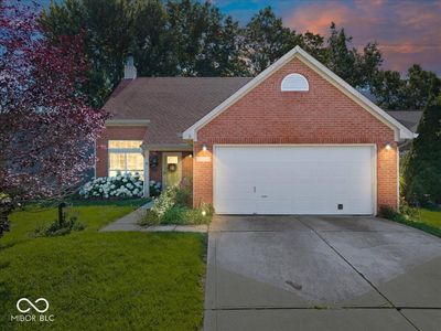 2261 Rolling Oak Dr