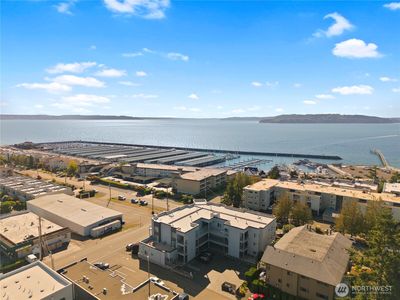 22226 6th Avenue S #201