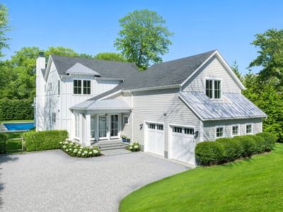 5 Knoll Rd