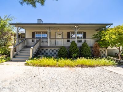 1891 Meadowridge Rd