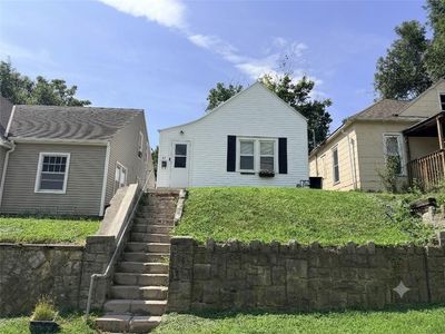 114 E Highland Ave