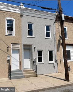 103 Thurlow St #306