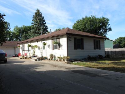 1806-1808 8th Ave S