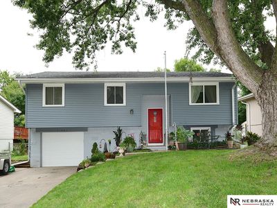 12004 N 157th St