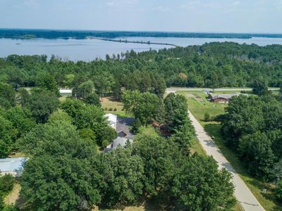 W5522 Overlook Drive