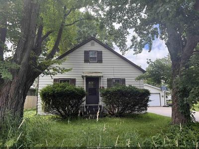 W1229 CLEVELAND AVENUE