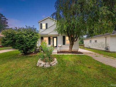 15464 Dixie