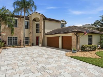 308 Wentworth CT