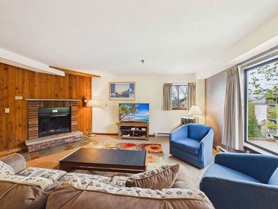 133 East Mountain Road #3B07