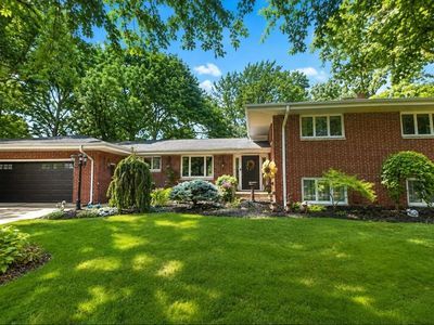 1604 Sprucewood Dr