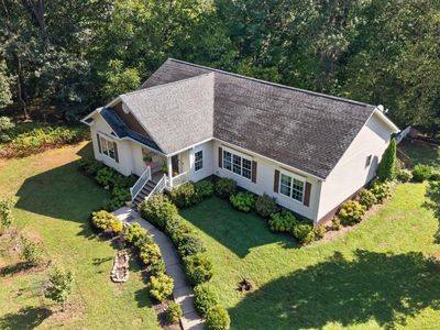 1030 Hunters Hollow Rd