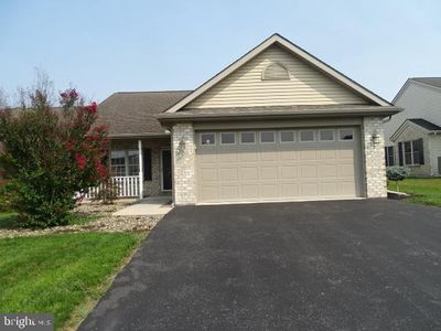 170 Lantern Ln