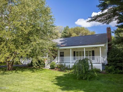 139 Mountain Dr