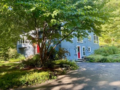 61 Linden Ave