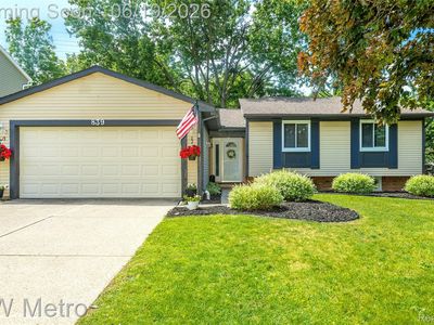839 Dressler Ln