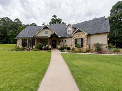 4002 Shadow Ridge Ln