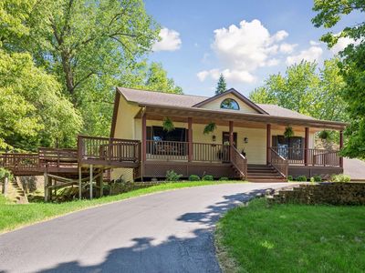 2271 Twin Bluff Rd