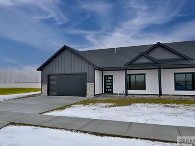 319 Birdie Thompson Dr