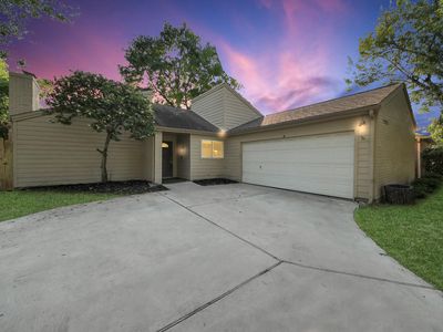 11923 Briar Forest Dr