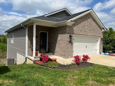 200 Dubuy Dr