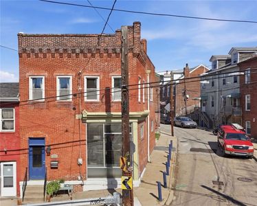 1046 Herron Ave