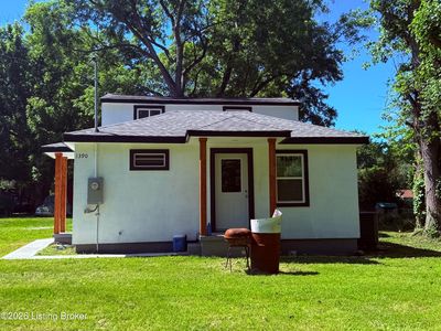 13900 S Lyons Ave