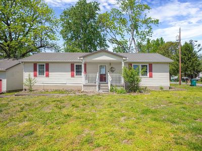 161 S Breckenridge Rd