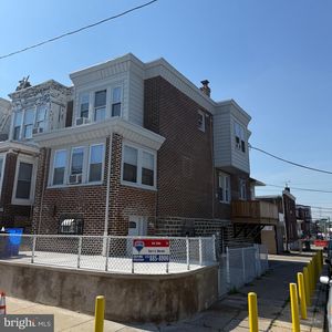 500 E Thelma St