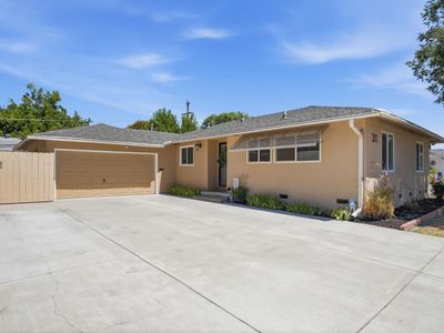 311 E Swain Rd