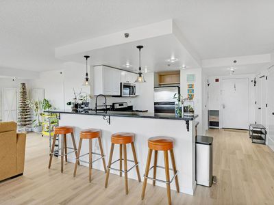 700 1st St APT 6H