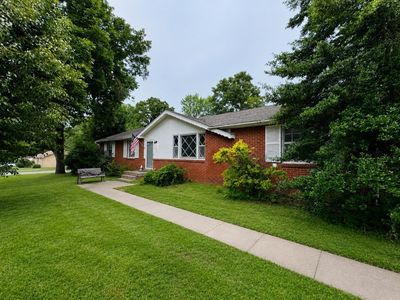 5023 Collinwood Dr