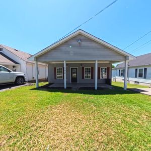 Property at 504 Cantrill St, Irvine, KY