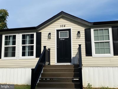Property at 104 Prince Charles Ln, Dumfries, VA