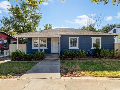 215 High St