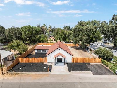 2433 Date St