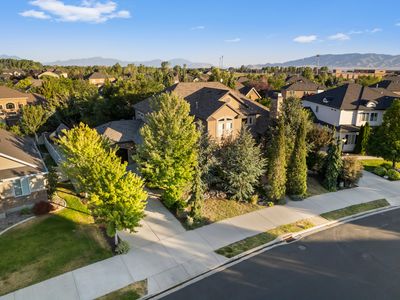 292 E Clubview Ln