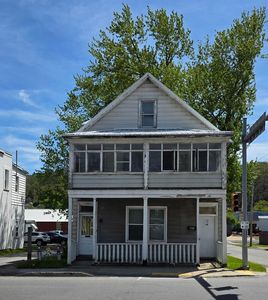 143-145 W Main St