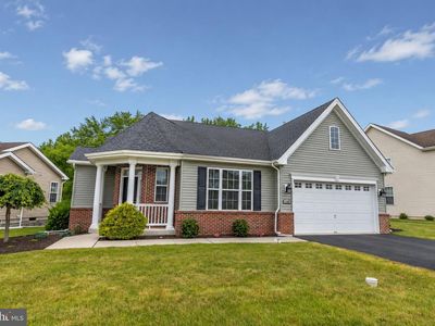 1166 Creekside Ln