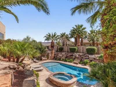 2266 Stone Cliff Rd