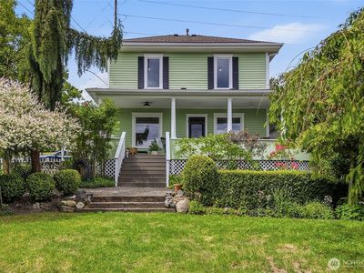 2115 Main Street