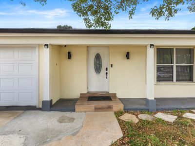 173 SE Placita Court